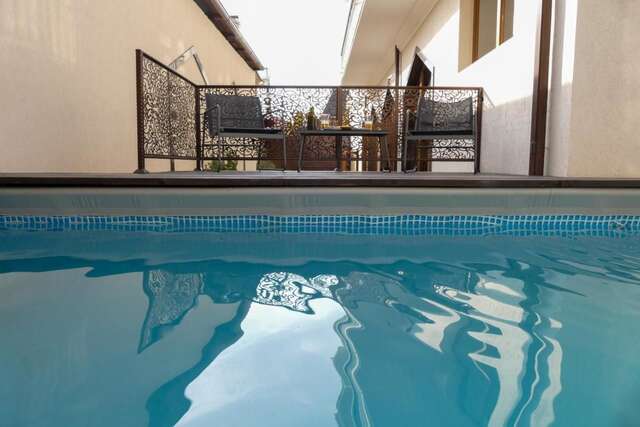 Отель Garuda Boutique Hotel Сухум-12